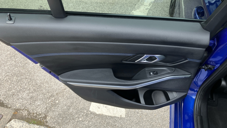 BMW 3 Series 320i M Sport 4dr Step Auto Petrol Saloon